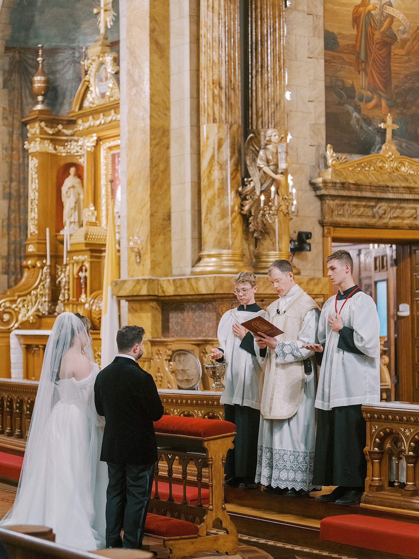 nuptial-blessing-catholic-wedding-photos-at-saint-john-cantius-church-chicago-illinois